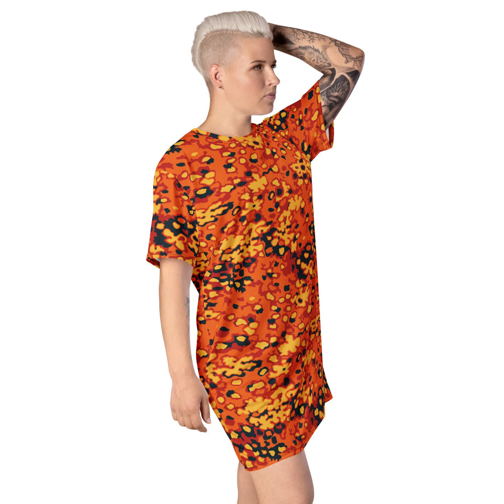 Oakleaf Glow-Oak Hunter Orange CAMO T-shirt dress - Womens T-Shirt Dress