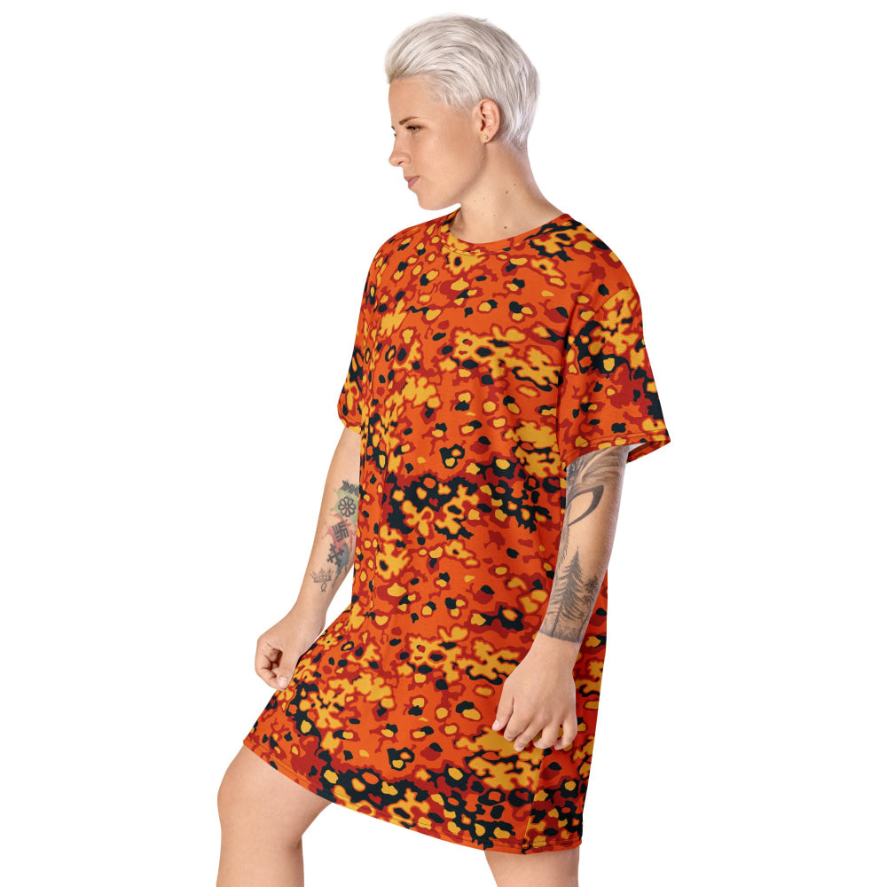 Oakleaf Glow-Oak Hunter Orange CAMO T-shirt dress - Womens T-Shirt Dress