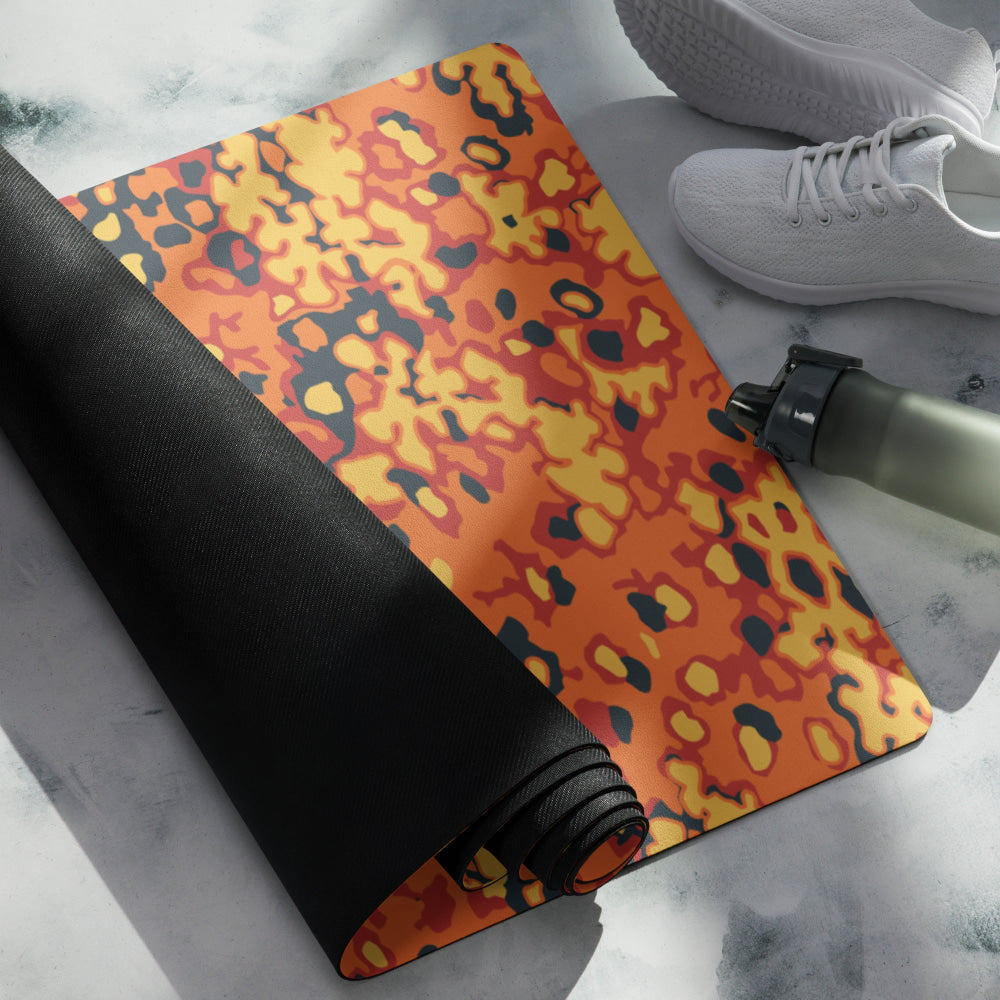 Oakleaf Glow-Oak Hunter Orange CAMO Yoga mat - Mat