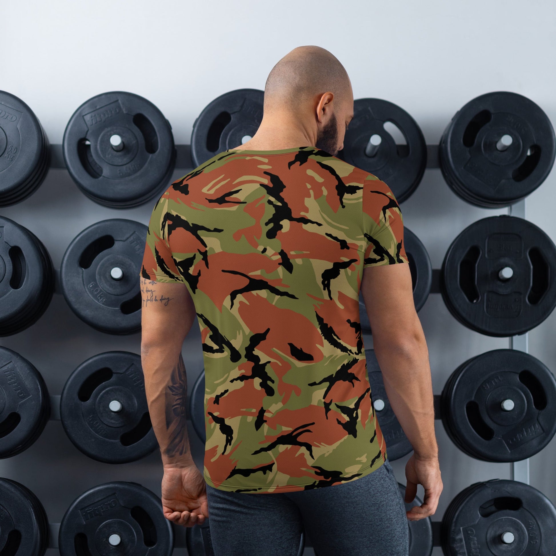 Omani DPM Royal Army CAMO Mens Athletic T-shirt - T-Shirts