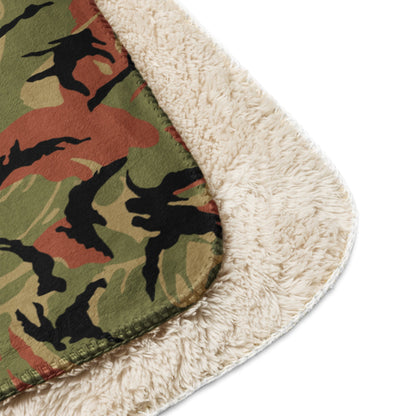 Omani DPM Royal Army CAMO Sherpa blanket - Blankets