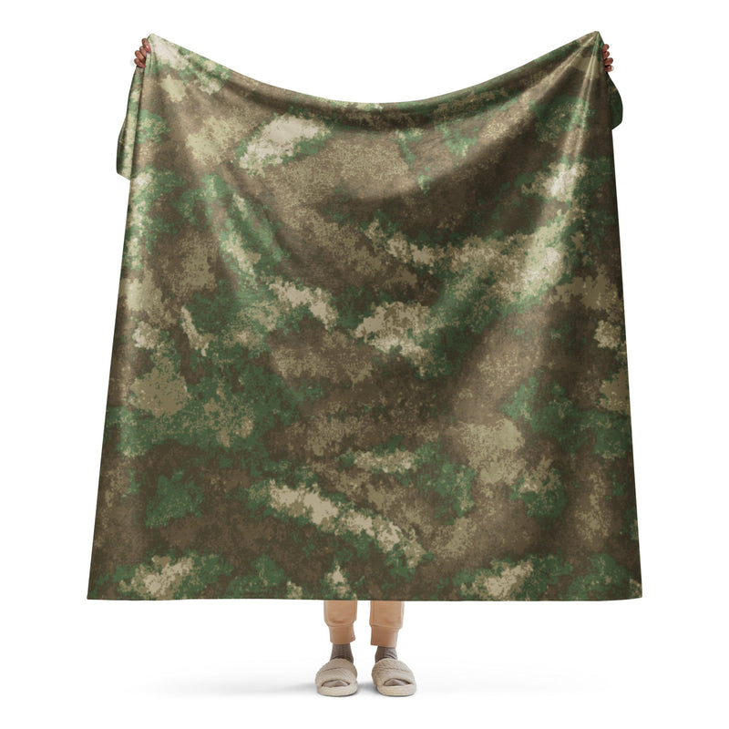 Fractal Earthshadow CAMO Sherpa Blanket - 60″×80″