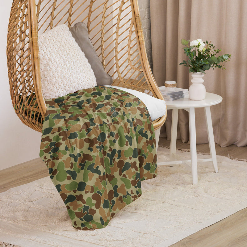 Outback Drift Disruptive CAMO Sherpa Blanket