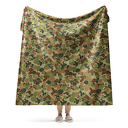 Outback Drift Disruptive CAMO Sherpa Blanket - 60″×80″