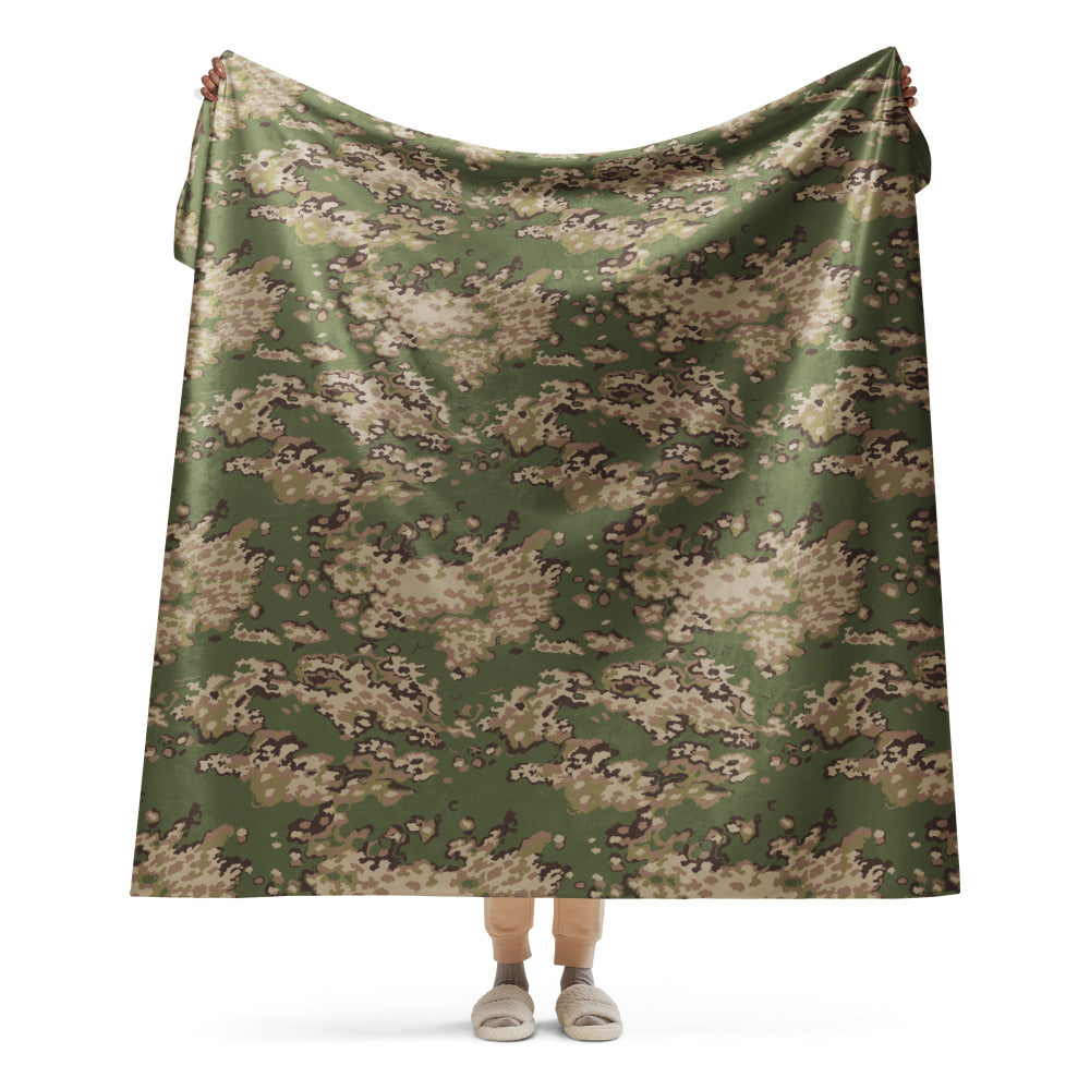 Partizan Multi-terrain CAMO Sherpa blanket - 60″×80″ - Blanket