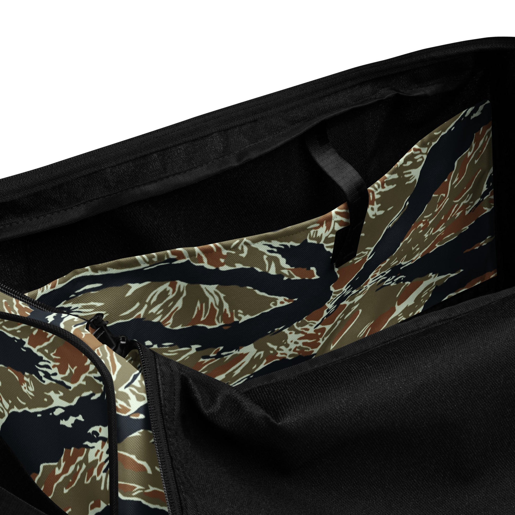 Philippine Tiger Stripe Special Forces Distinctive Uniform (SDFU) CAMO Duffle Bag