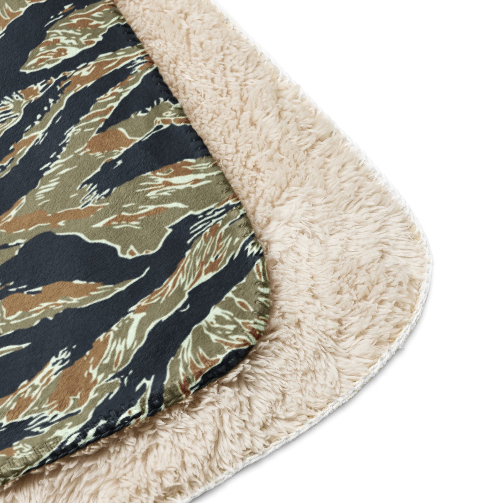 Philippine Tiger Stripe Special Forces Distinctive Uniform (SDFU) CAMO Sherpa Blanket