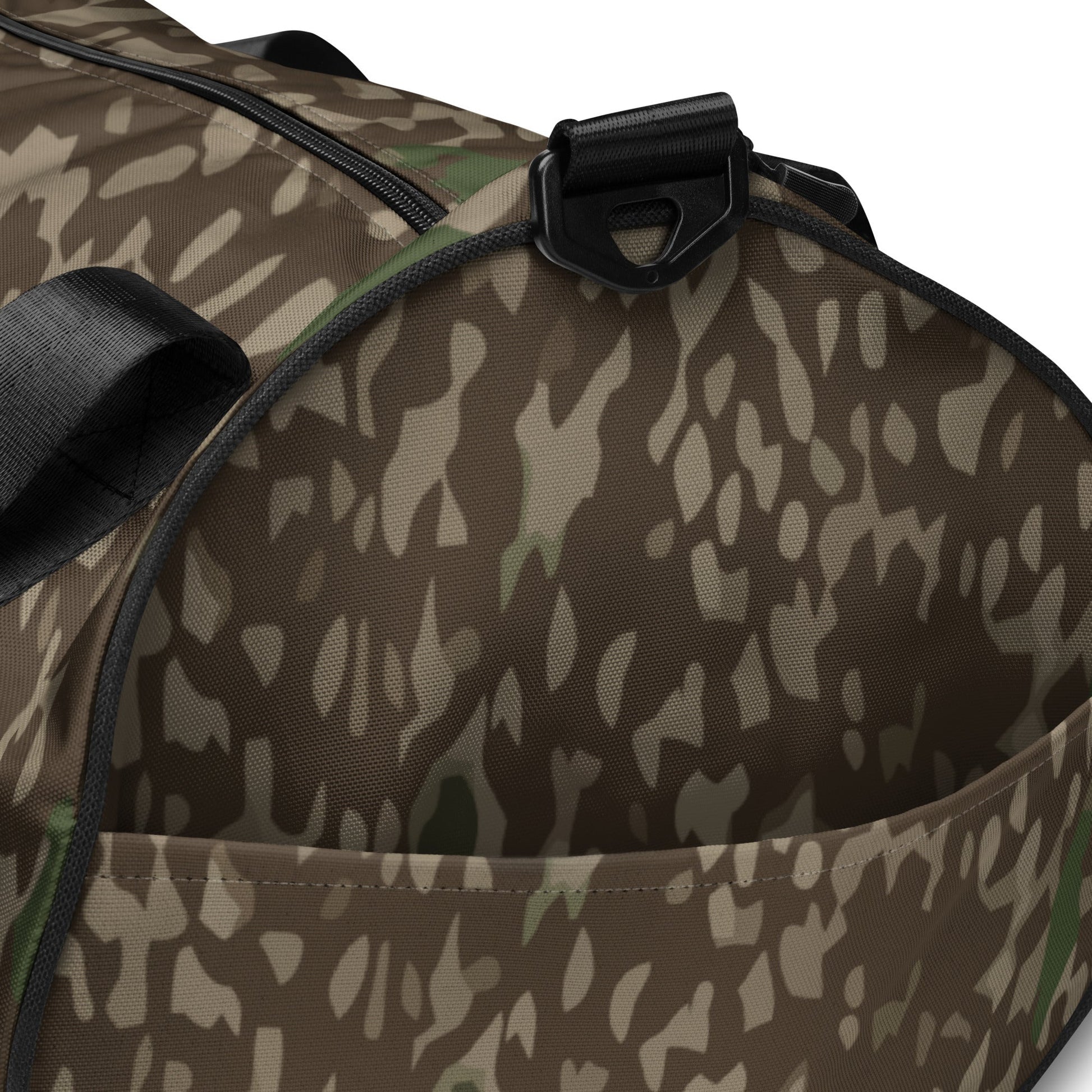 Pinefall Shroud CAMO Gym Bag