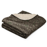 Pinefall Shroud CAMO Sherpa Blanket