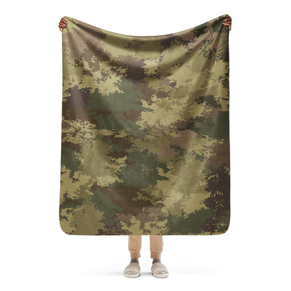 Poisonous Multi-Terrain CAMO Sherpa blanket - 50″×60″ - Blanket