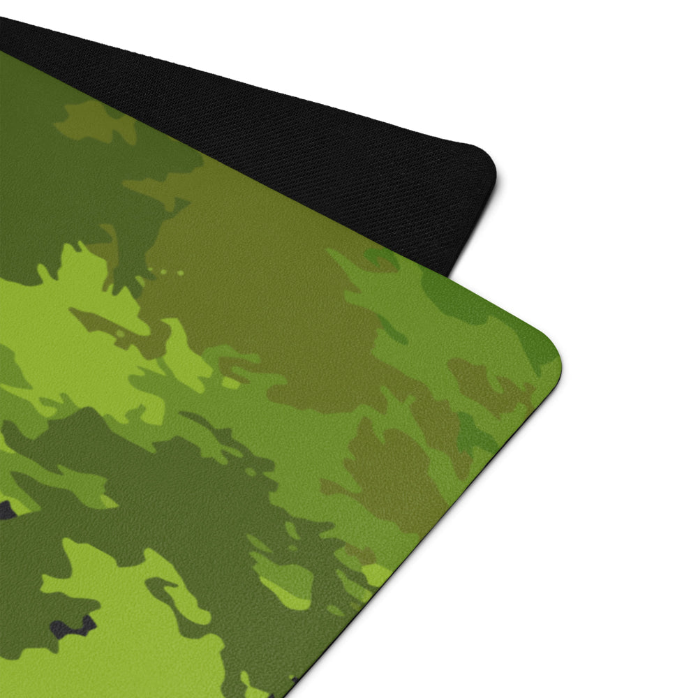 Poisonous Tropical CAMO Yoga mat