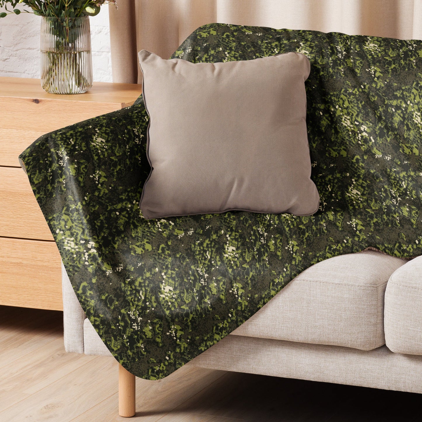 Polish Modular Adaptive Penetrative Ambush (MAPA) CAMO Sherpa blanket - Blankets