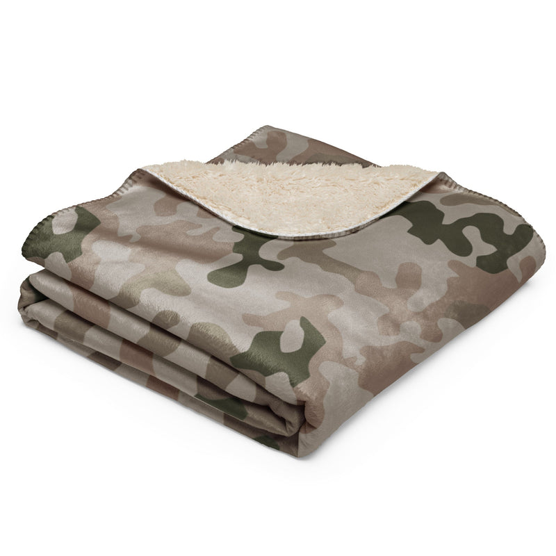 Pantera Polish Desert CAMO Sherpa Blanket
