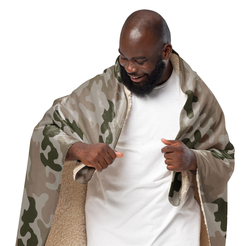 Pantera Polish Desert CAMO Sherpa Blanket