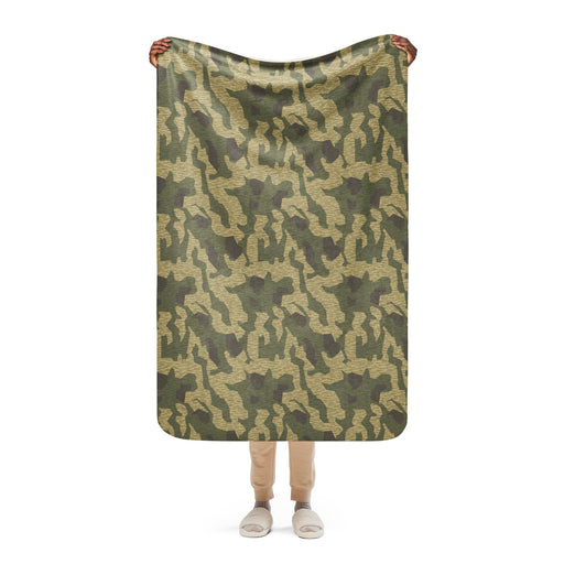 Splittermuster WZ56 Polish CAMO Sherpa Blanket - 37″×57″