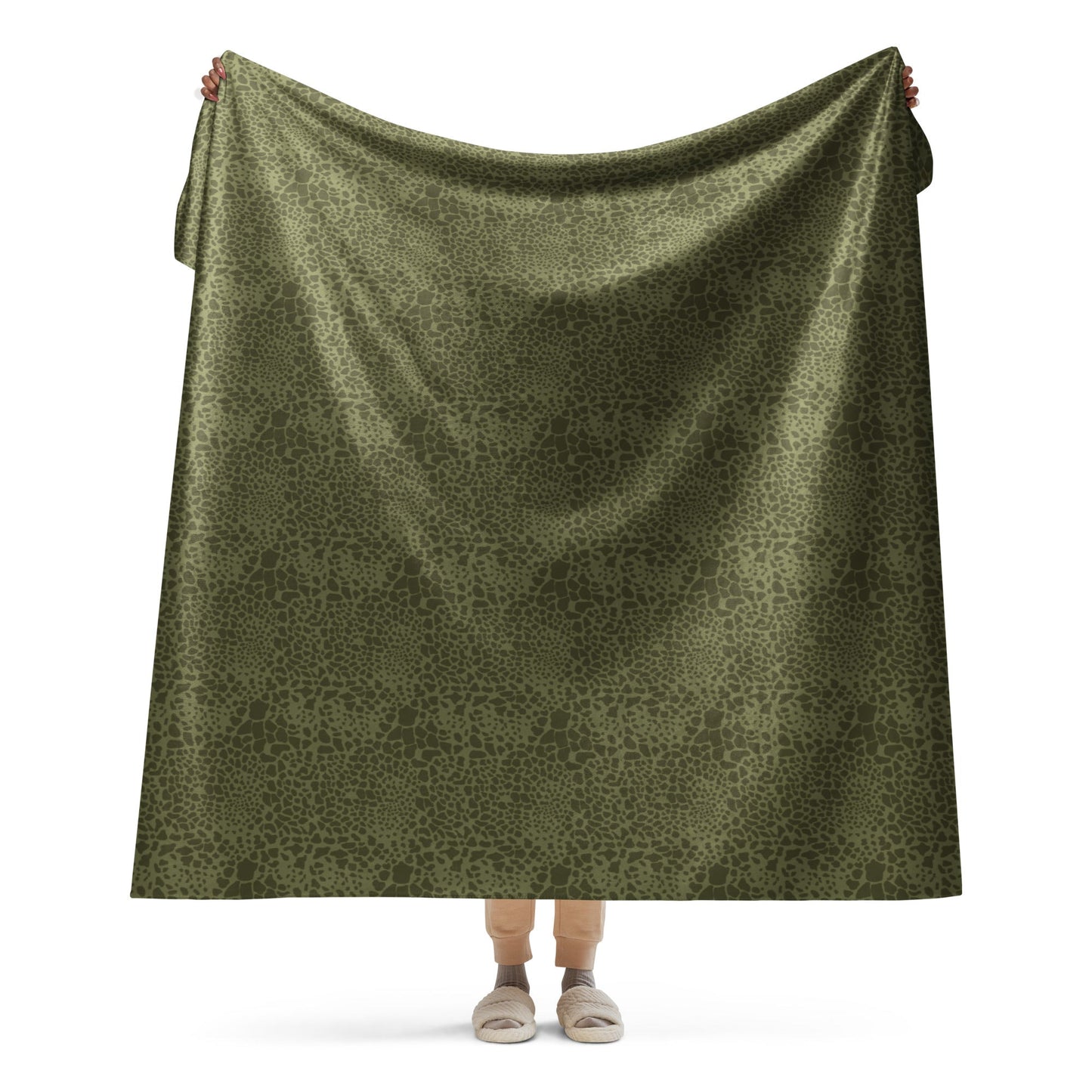 Polish WZ89 Puma CAMO Sherpa Blanket - 60″×80″