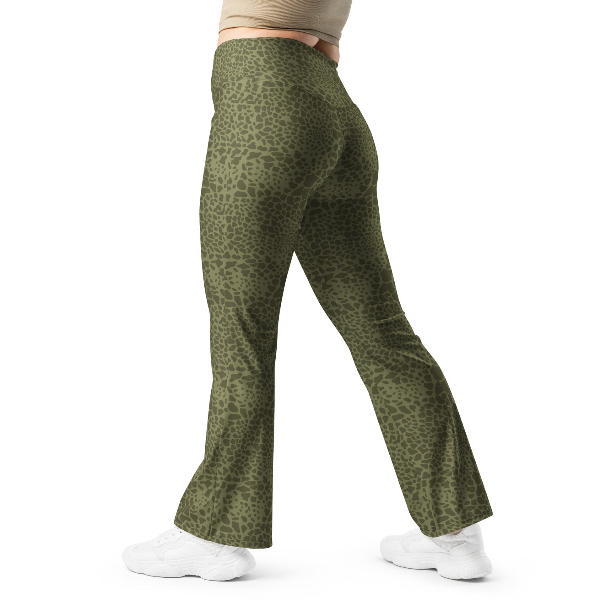Polish WZ89 Puma CAMO Womens Flare Leggings - 2XS