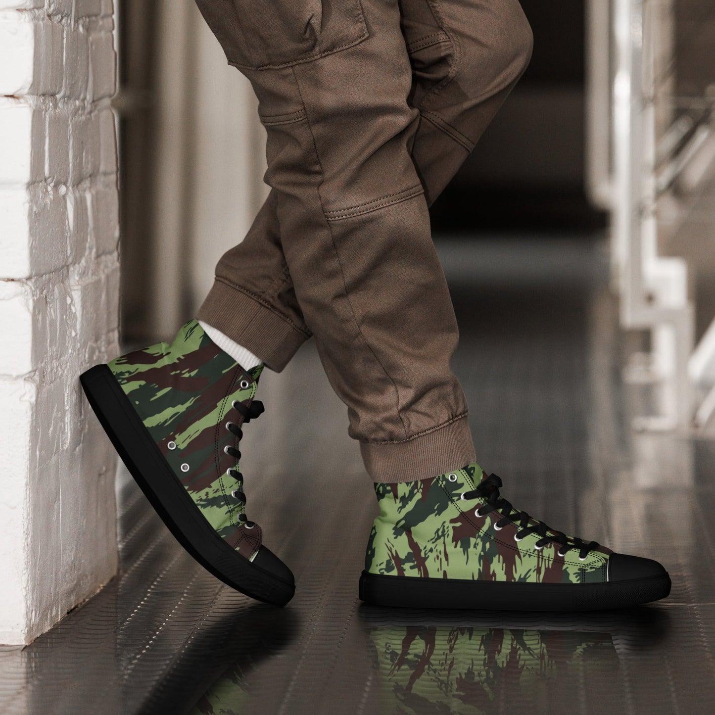 Portuguese Lizard Vertical CAMO Mens high top canvas shoes - Black / 5 - High Top Canvas Shoes