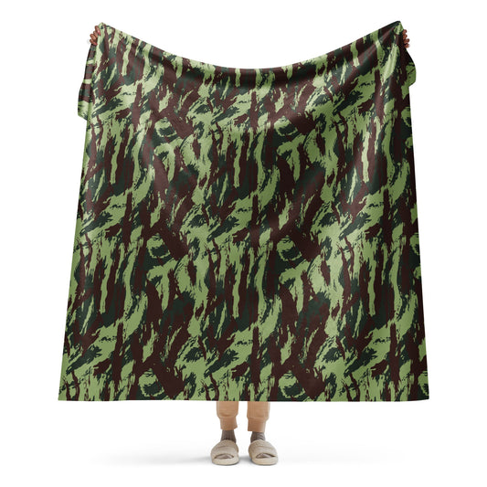 Portuguese Lizard Vertical CAMO Sherpa blanket - 60″×80″ - Blankets