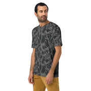 Frog Skin Midnight Marsh CAMO Mens T-Shirt