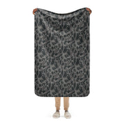 Frog Skin Midnight Marsh CAMO Sherpa Blanket - 37″×57″