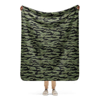 Republic of Vietnam Marine Corps Tiger Stripe CAMO Sherpa blanket - 50″×60″