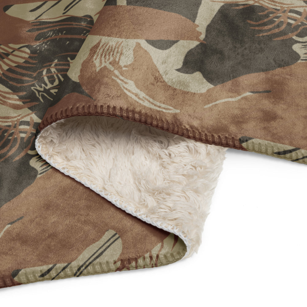 Rhodesian Brushstroke Brown CAMO Sherpa blanket