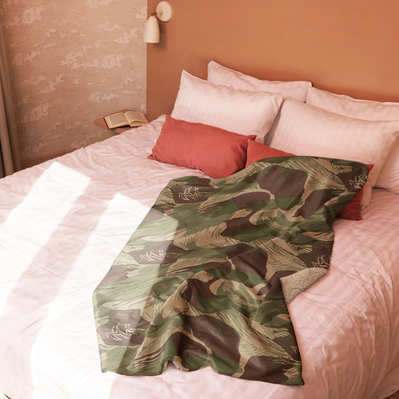 Brushstroke Multi-Terrain Rhodesian CAMO Sherpa Blanket