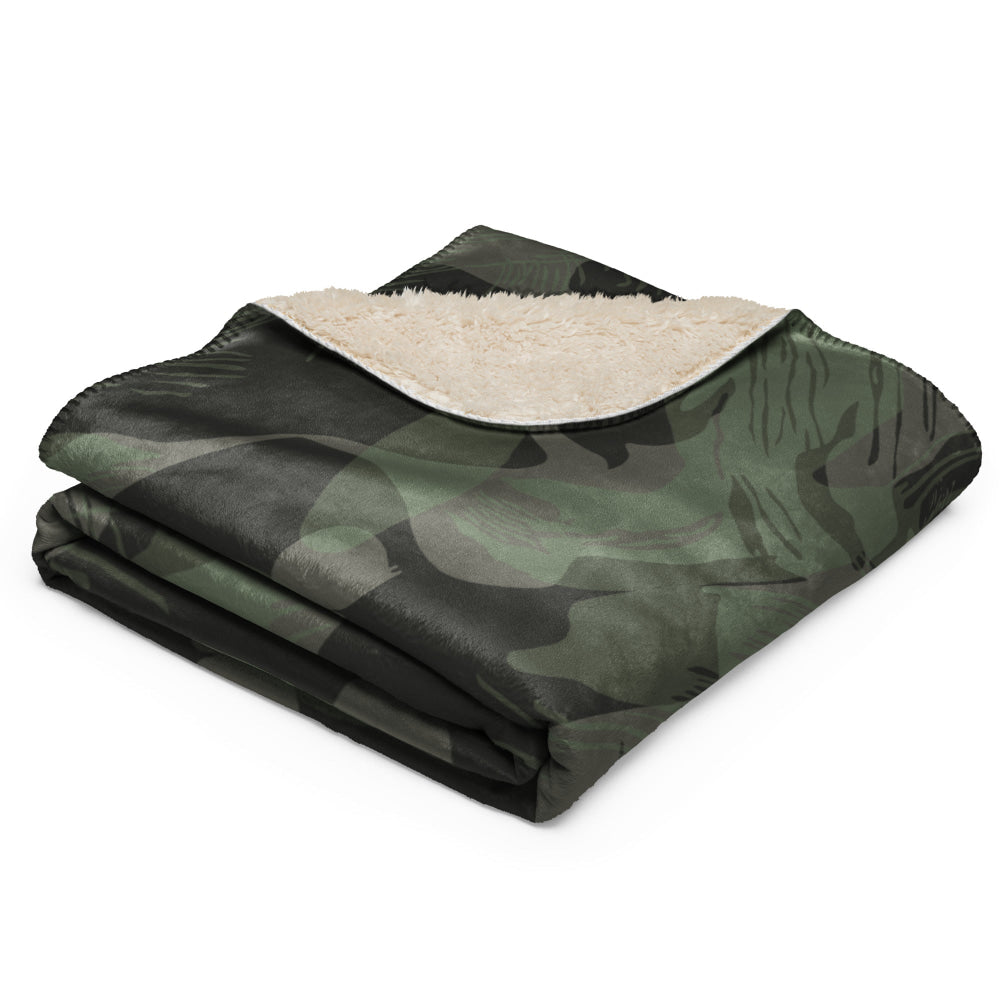 Rhodesian Brushstroke Night CAMO Sherpa blanket - Blanket