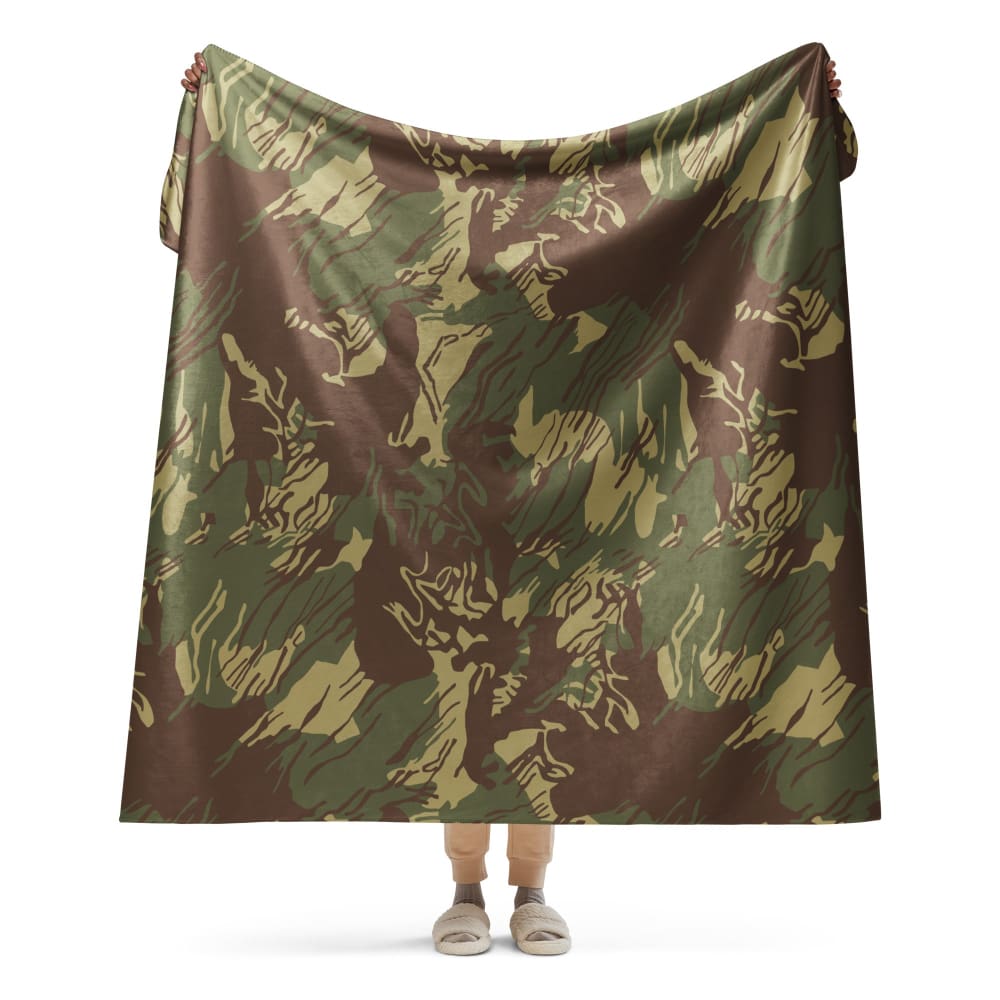 Rhodesian Brushstroke CAMO Sherpa blanket - 60″×80″
