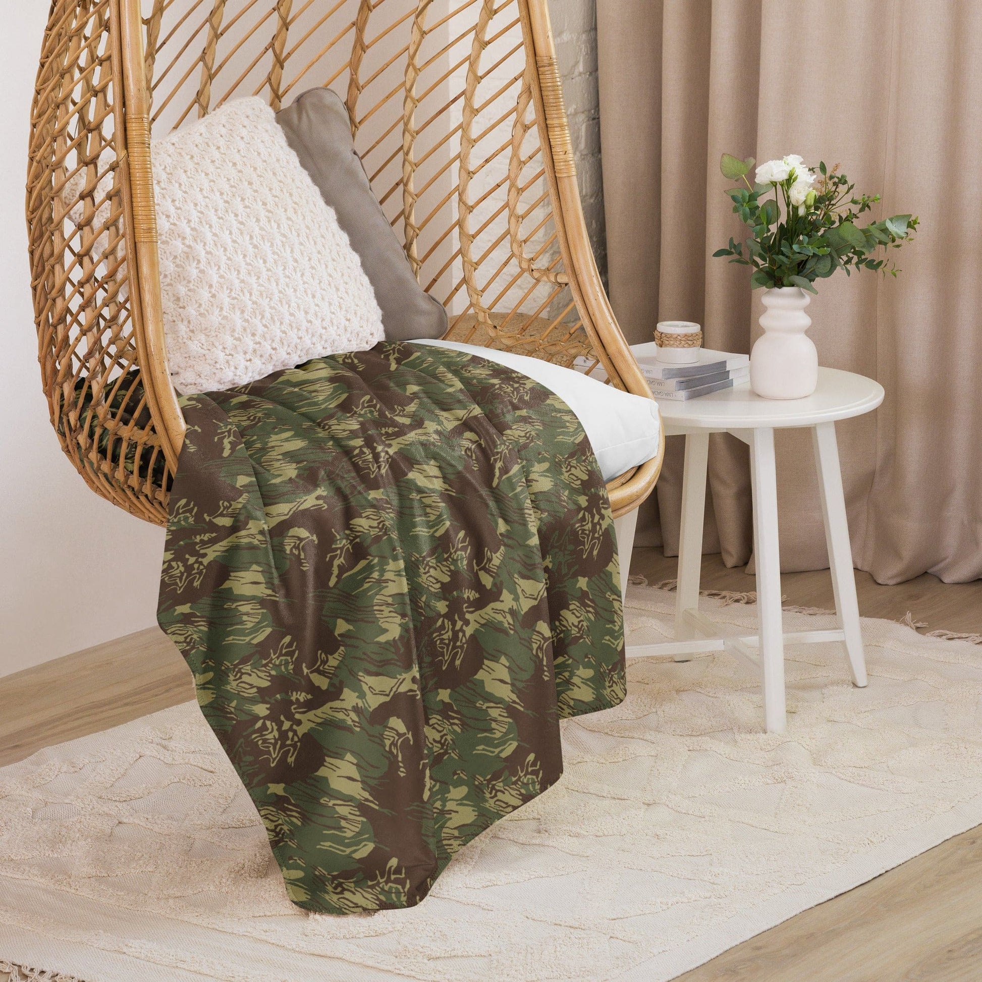 Rhodesian Brushstroke CAMO Sherpa blanket - Blankets