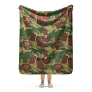 Brushstroke Sunburst Rhodesian CAMO Sherpa Blanket - 50″×60″
