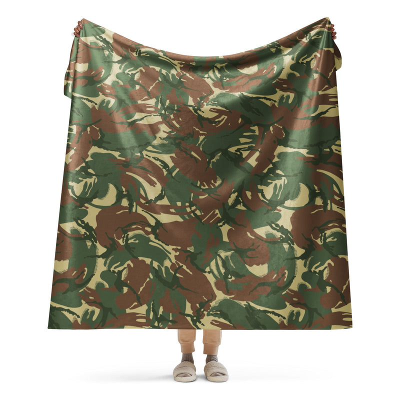DPM Rhodesian CAMO Sherpa Blanket - 60″×80″