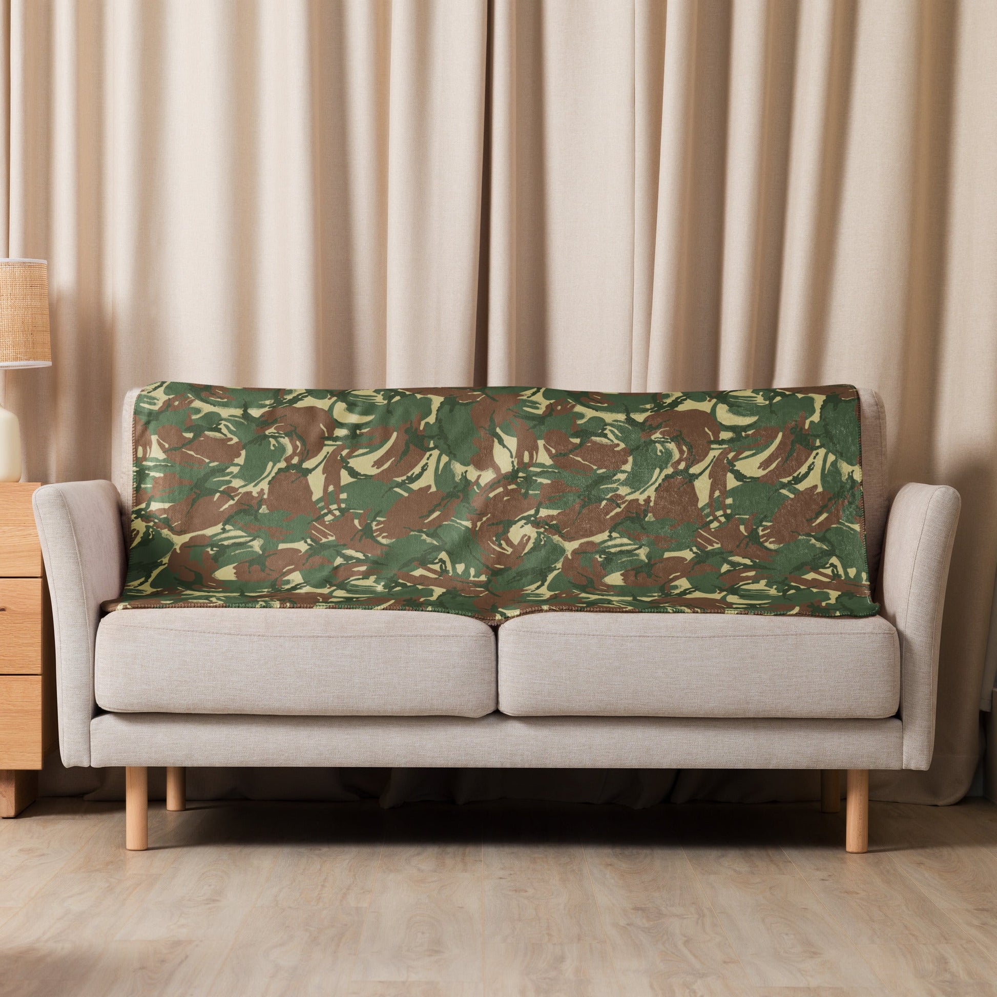 Rhodesian DPM CAMO Sherpa blanket - Blankets
