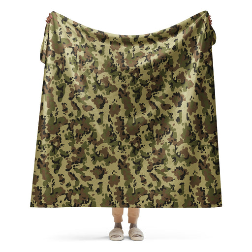 Flecktarn Romanian Woodland CAMO Sherpa Blanket - 60″×80″