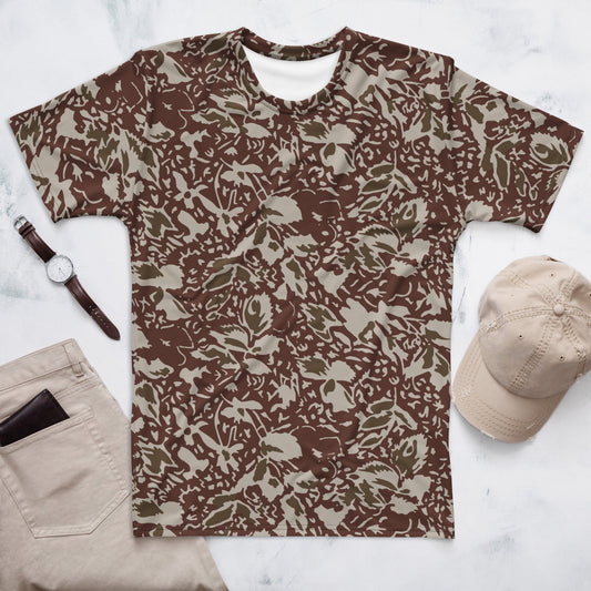 Romanian Soviet 1990 Leaf Autumn CAMO Mens t-shirt - XS - T-Shirts