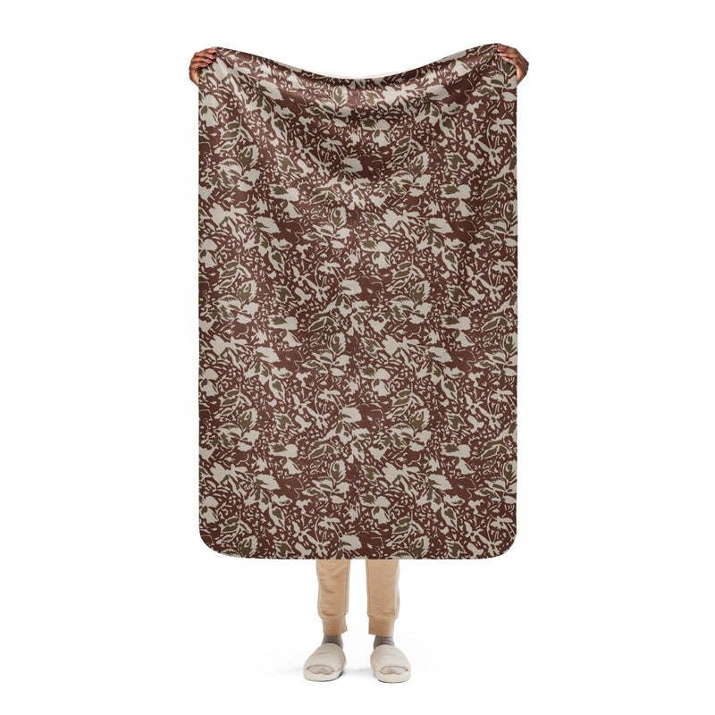 Leaf M90 Romanian Autumn CAMO Sherpa Blanket - 37″×57″