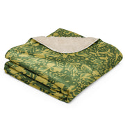 Leaf M90 Romanian Spring CAMO Sherpa Blanket