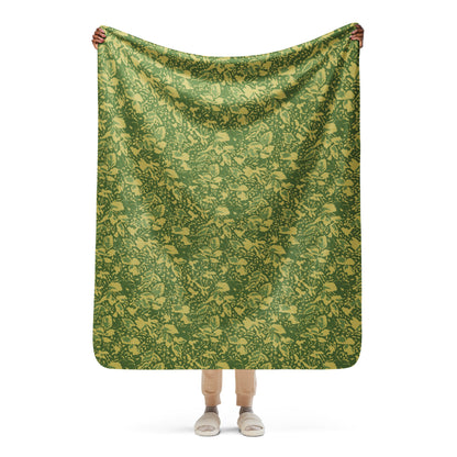Romanian Soviet 1990 Leaf Spring CAMO Sherpa blanket - 50″×60″ - Blankets