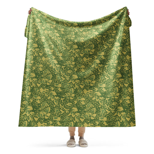 Leaf M90 Romanian Spring CAMO Sherpa Blanket - 60″×80″