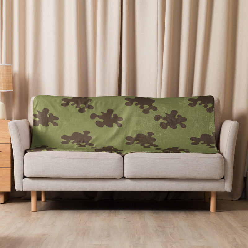 Amoeba Soviet Woodland CAMO Sherpa Blanket