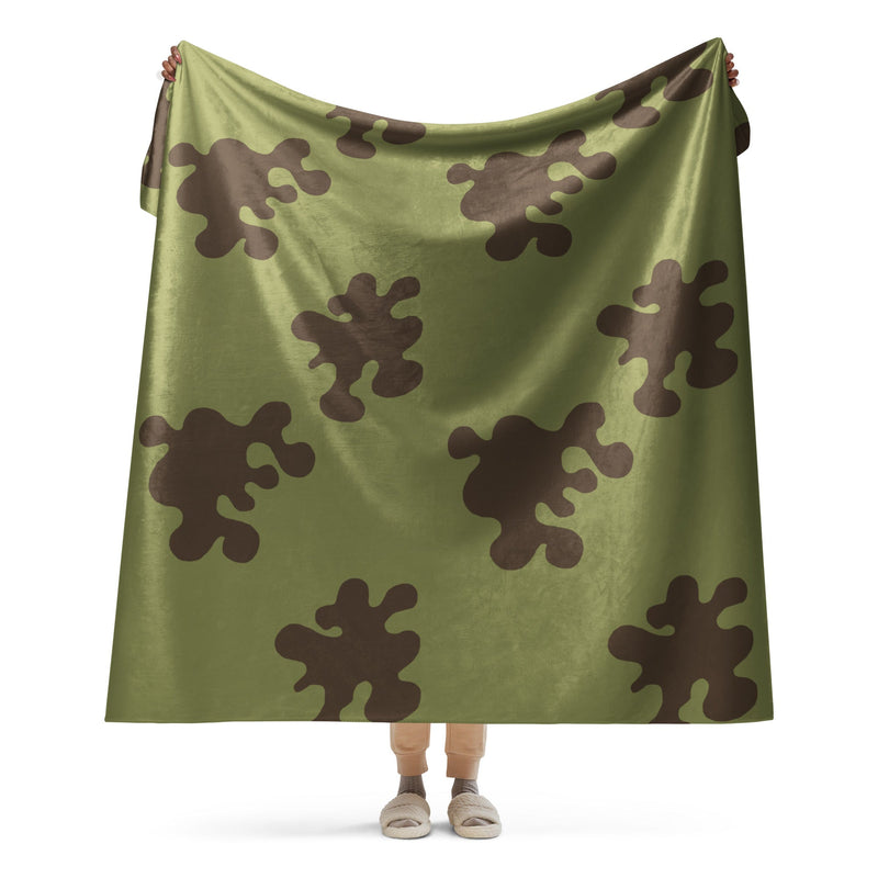 Amoeba Soviet Woodland CAMO Sherpa Blanket - 60″×80″