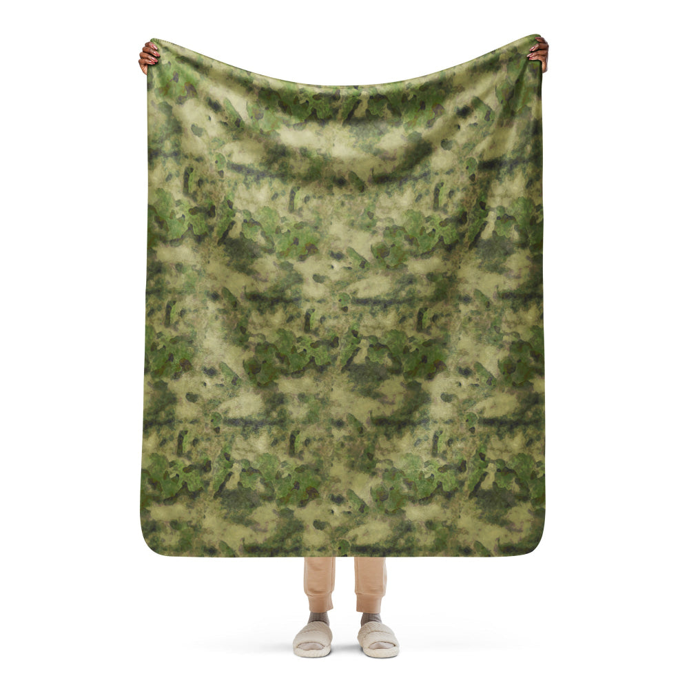 Russian Ataka (ATACS) Forest Green (FG) CAMO Sherpa blanket - 50″×60″ - Blanket