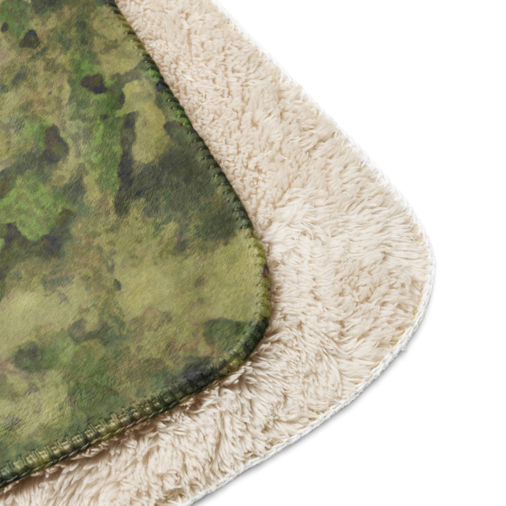 Russian Ataka (ATACS) Forest Green (FG) CAMO Sherpa blanket - Blanket