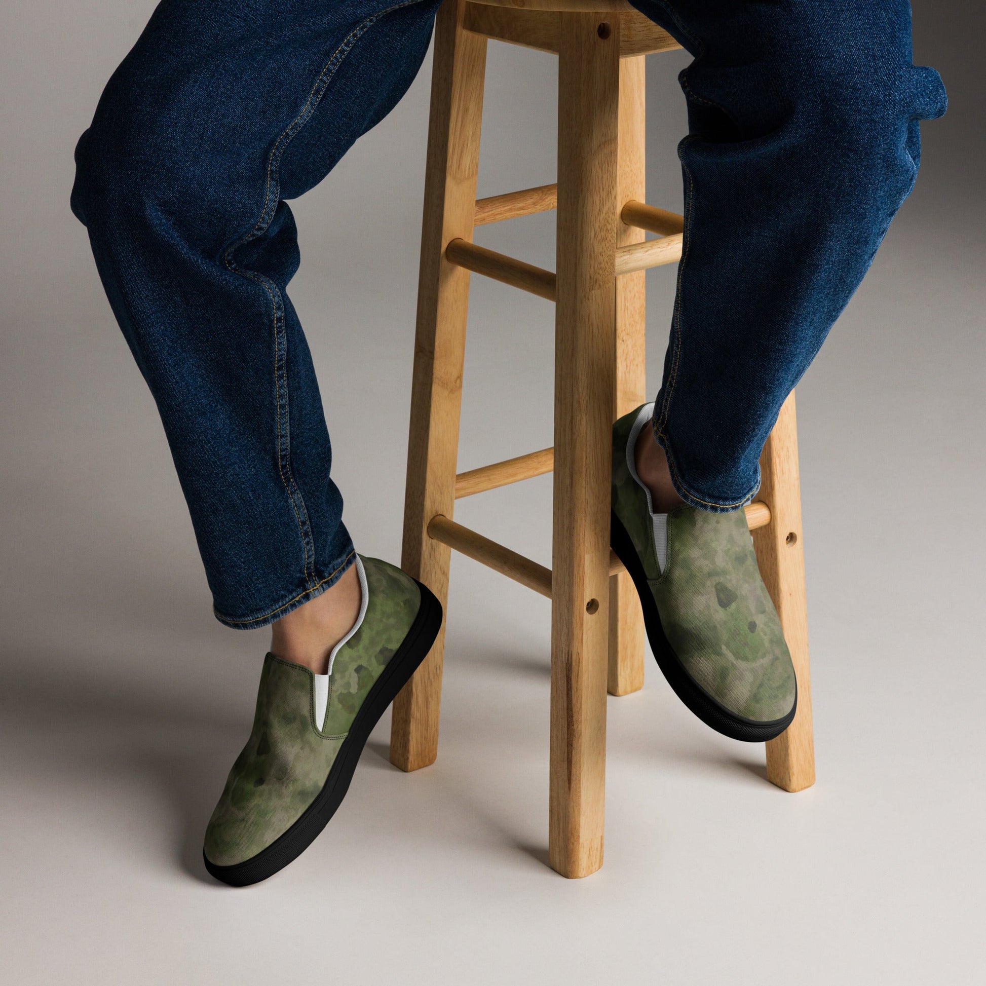 Russian Ataka FG (Green Moss) CAMO Mens Slip-On Canvas Shoes