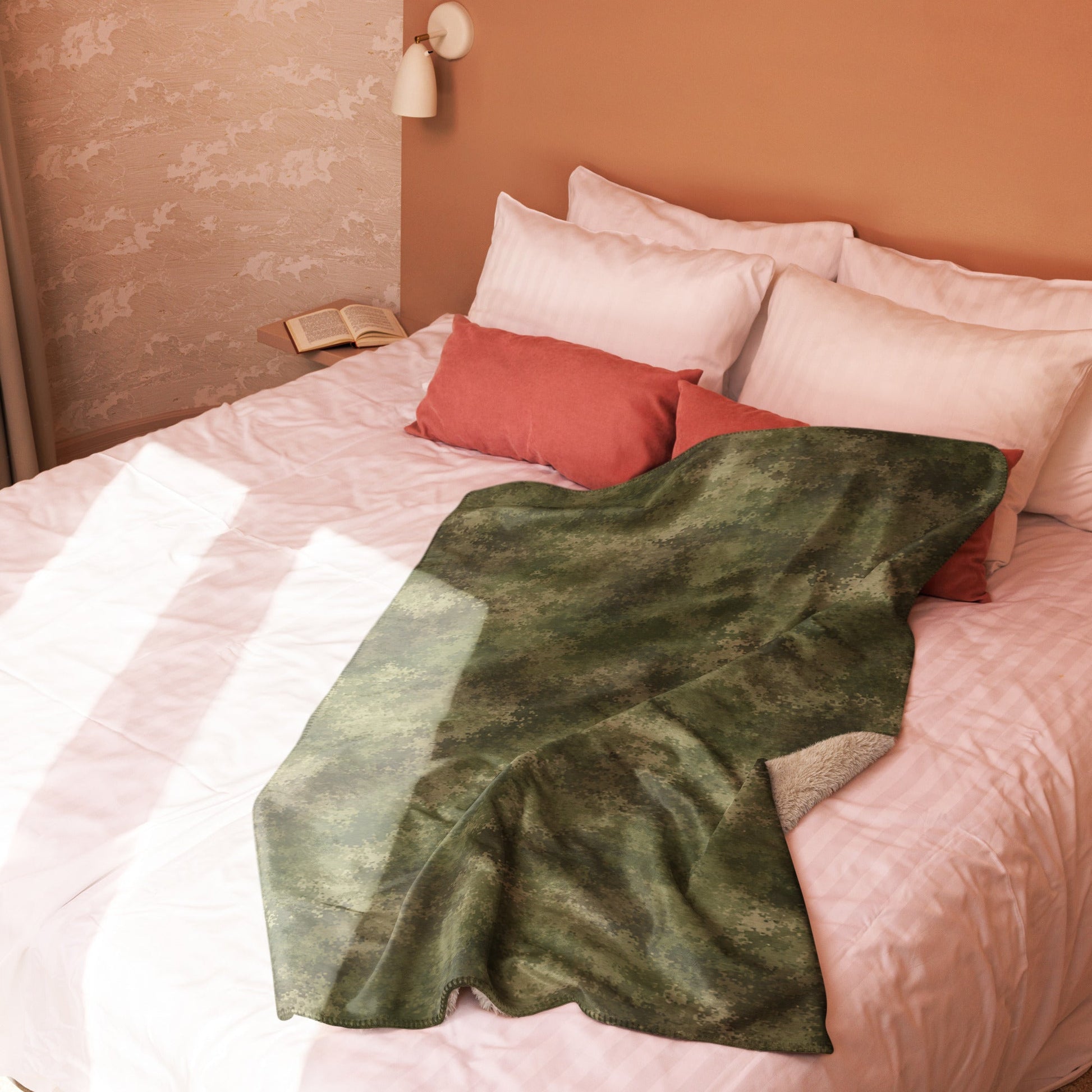 Russian Ataka FG (Green Moss) CAMO Sherpa Blanket