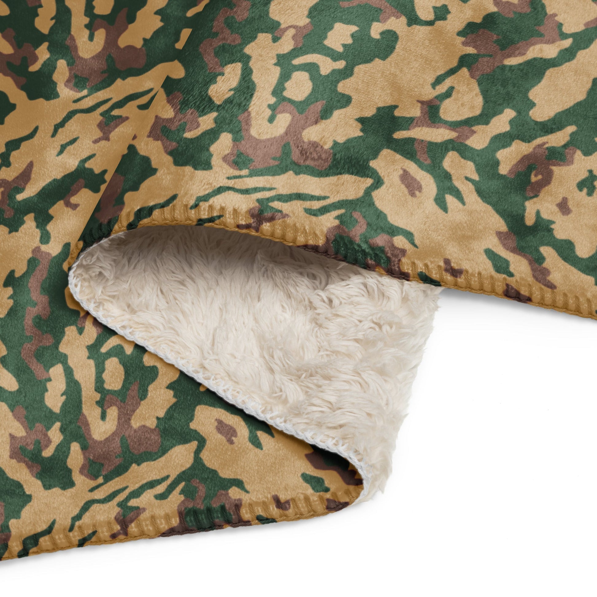 Russian Barvikha Desert CAMO Sherpa blanket - Blankets