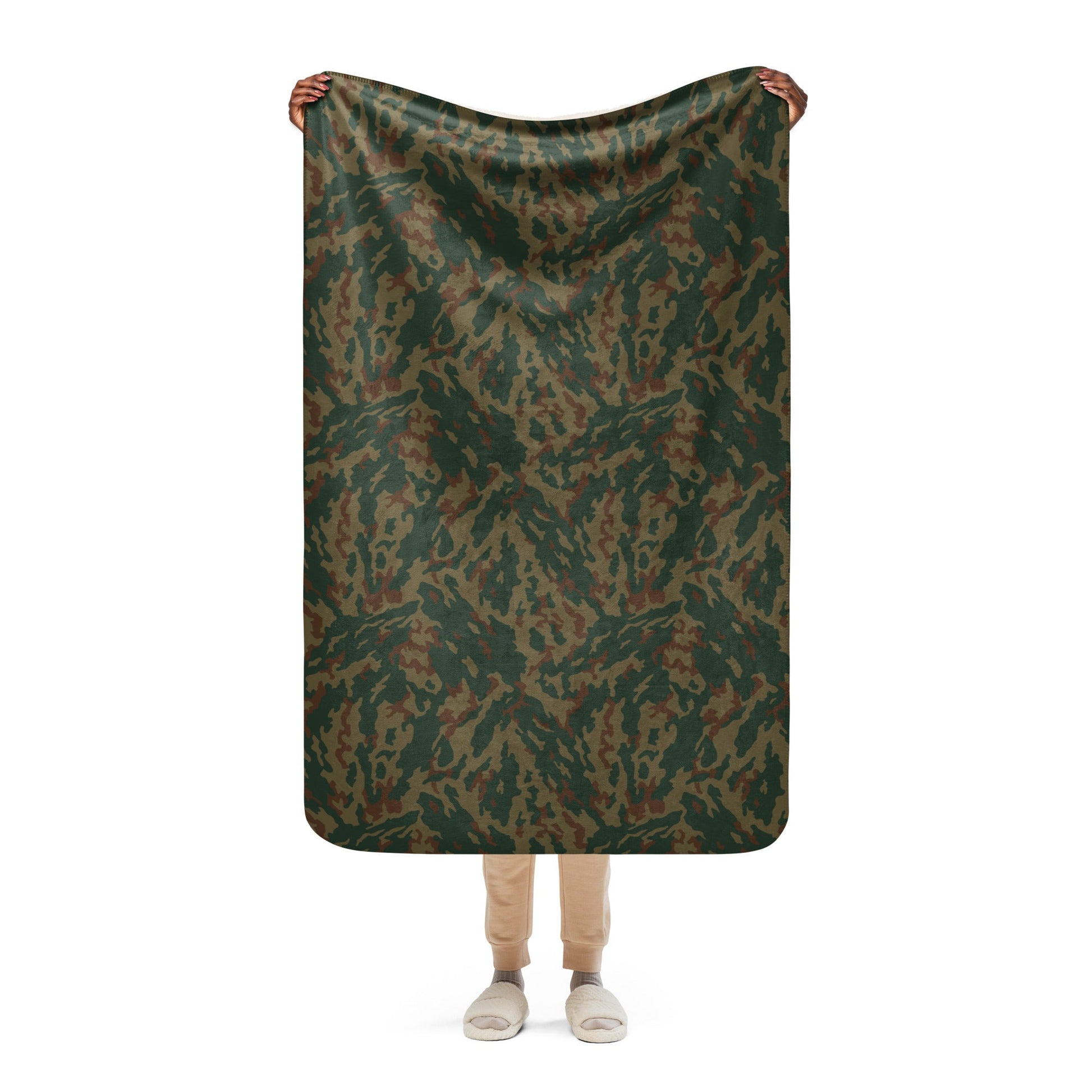 Russian Barvikha Mountain CAMO Sherpa blanket - 37″×57″ - Blanket