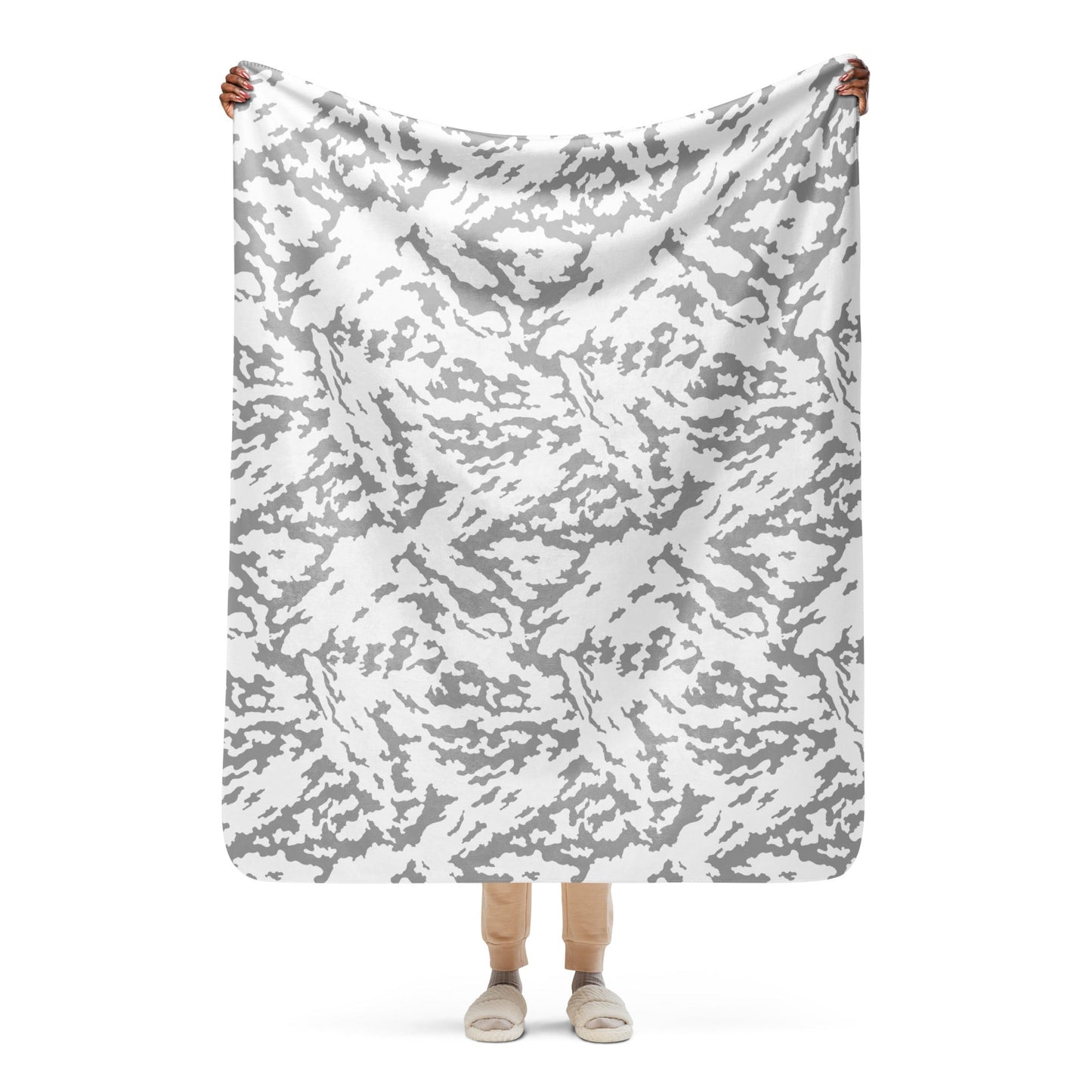 Russian Barvikha Red Dawn Snow Movie CAMO Sherpa blanket - 50″×60″ - Blankets