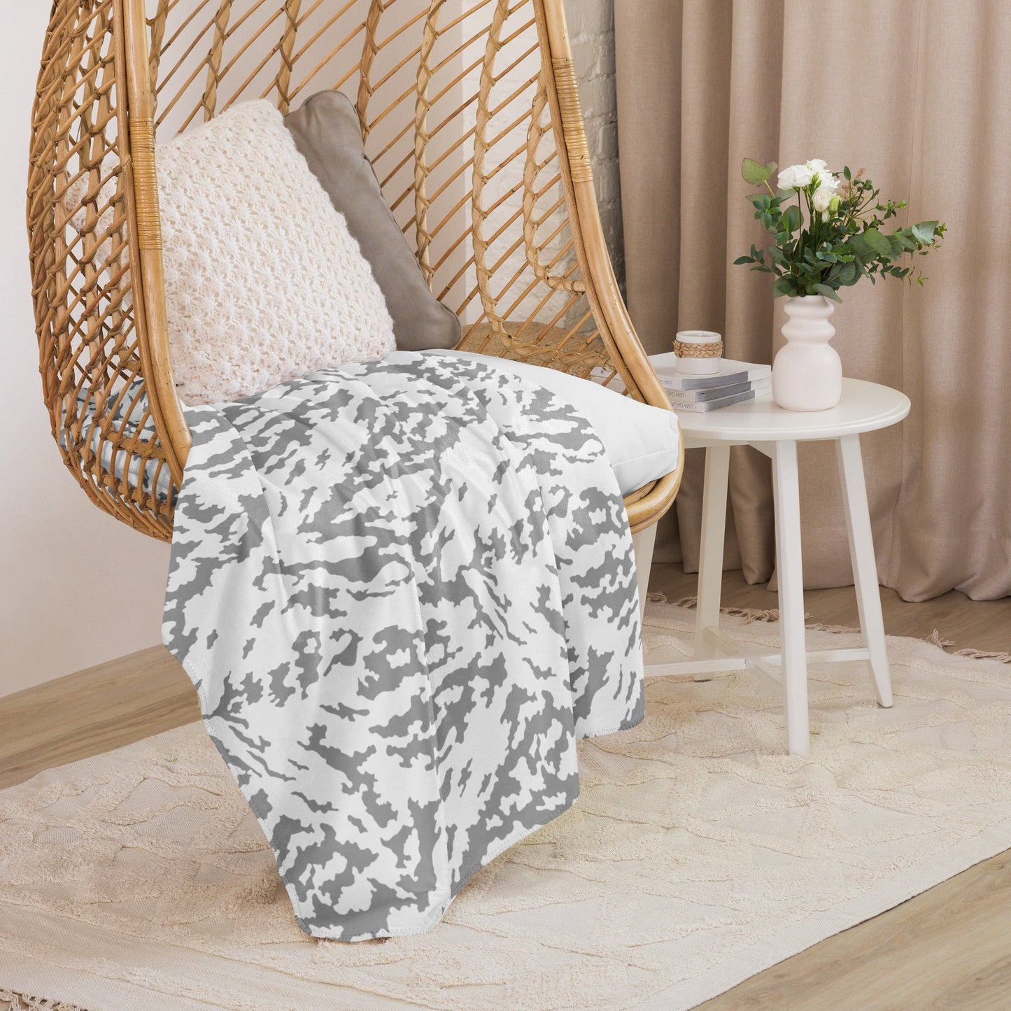 Russian Barvikha Red Dawn Snow Movie CAMO Sherpa blanket - Blankets